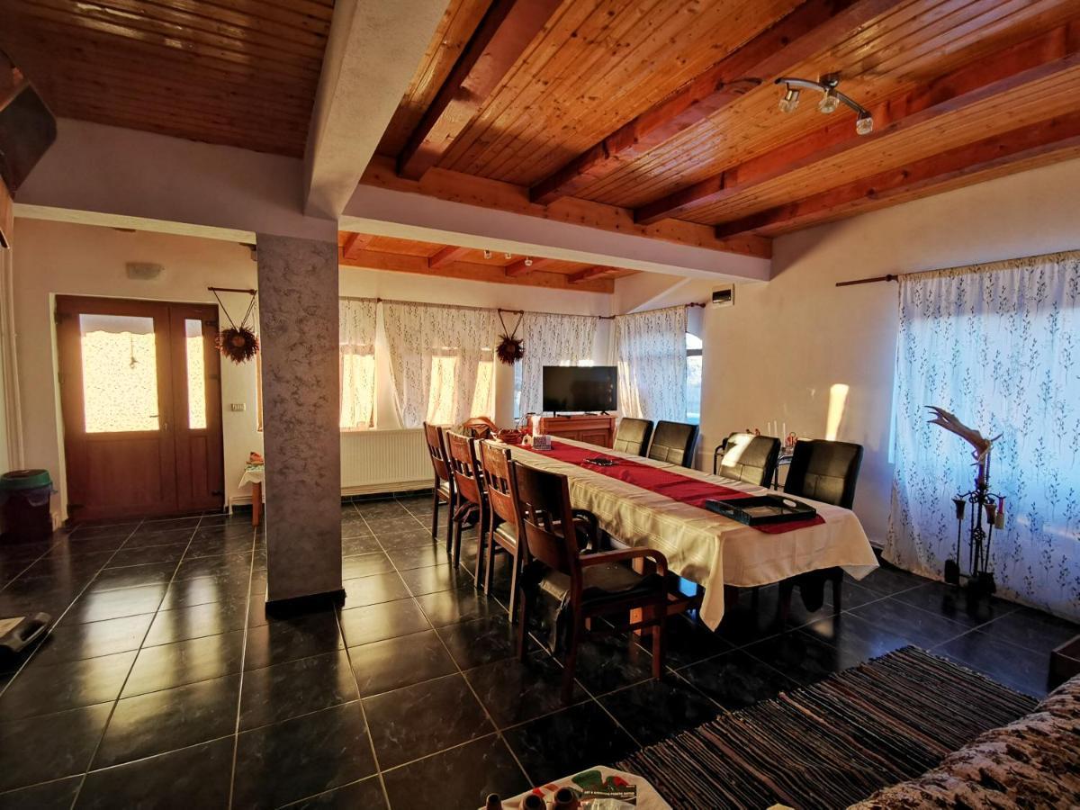 Jugul Taranului Agropensiune Polovragi, Gorj Villa Esterno foto